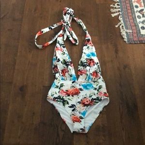Aloha Kai Size Large One-piece suit